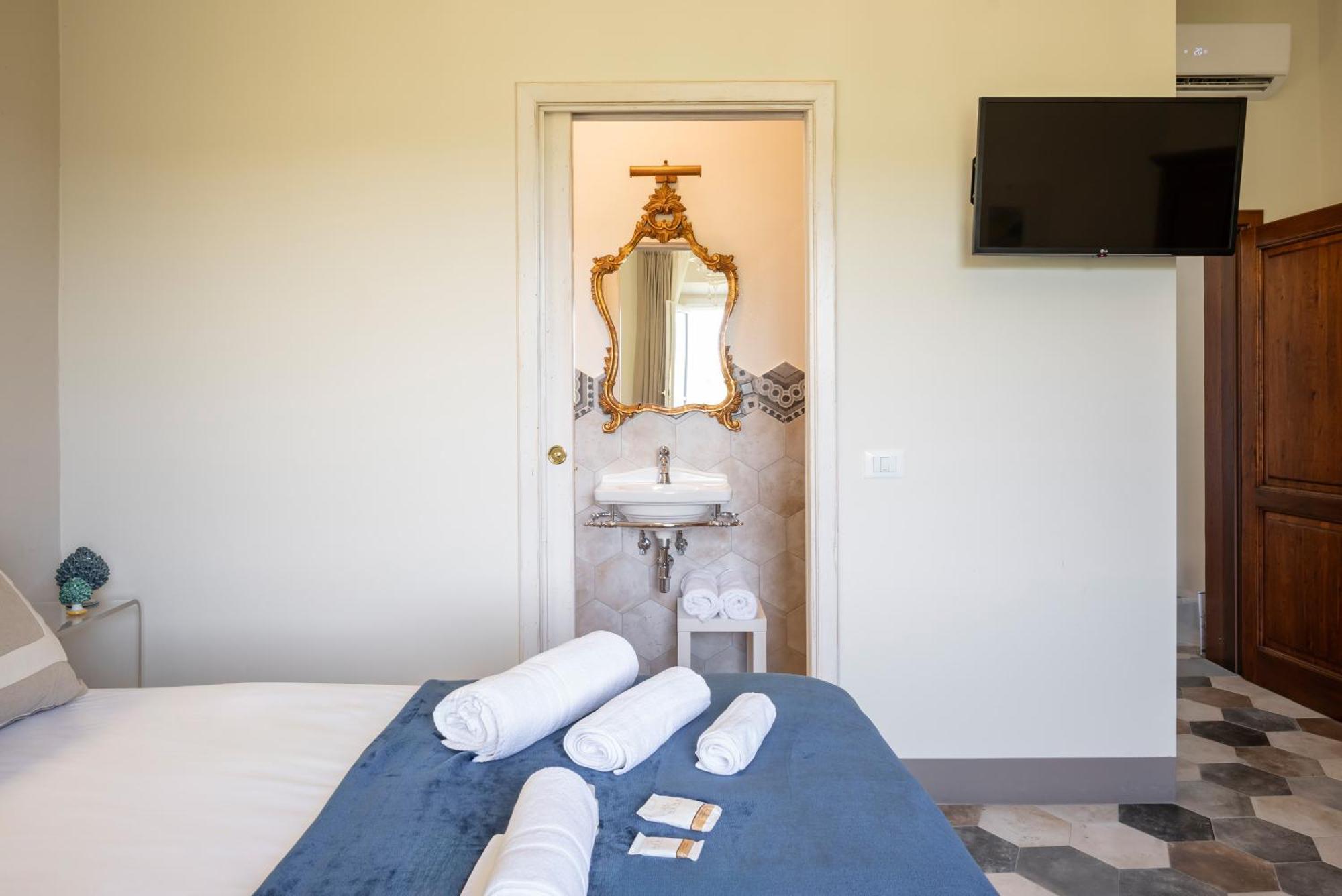 Idea Resort - Rooms&Apartments Vinci Eksteriør billede